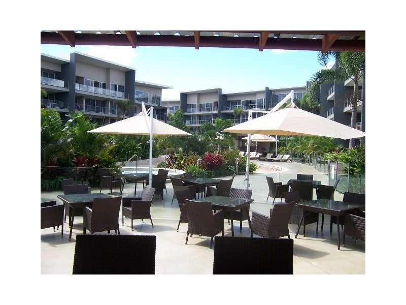 Hope Island QLD 4212