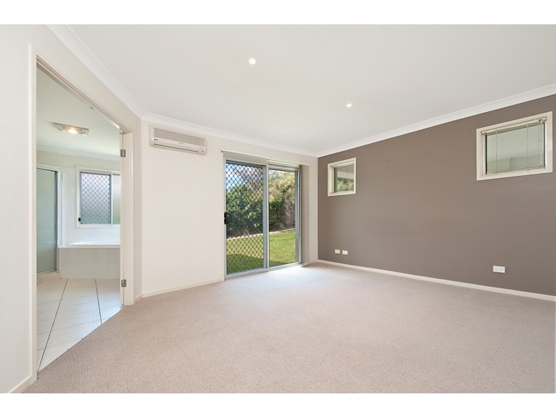 Coomera Waters QLD 4209