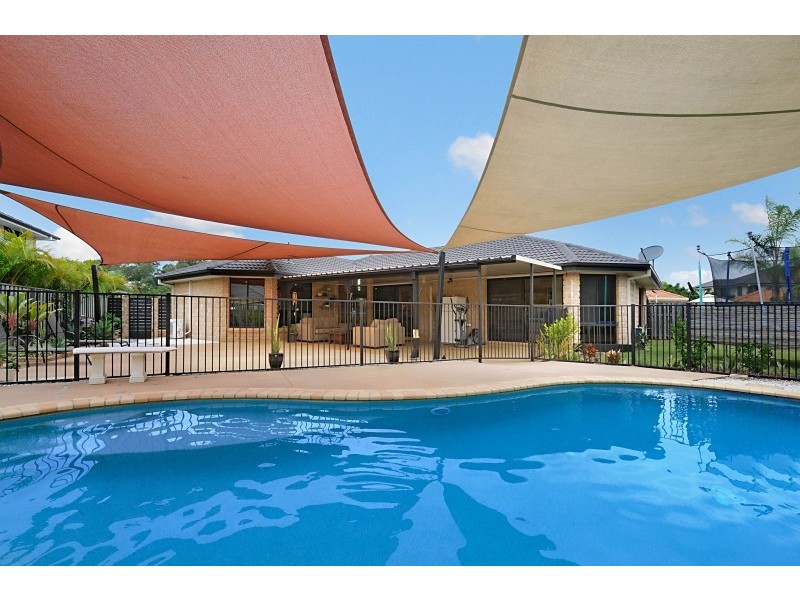 21 Taroona Circuit, Oxenford QLD 4210