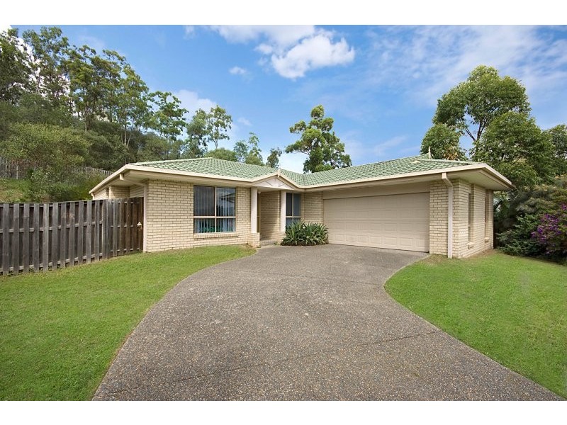 Pacific Pines QLD 4211