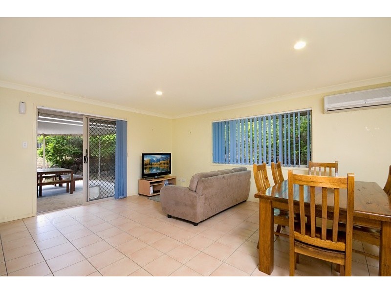 Pacific Pines QLD 4211