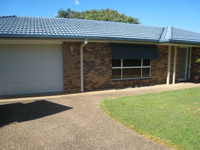 5 Laidley Place, Helensvale QLD 4212