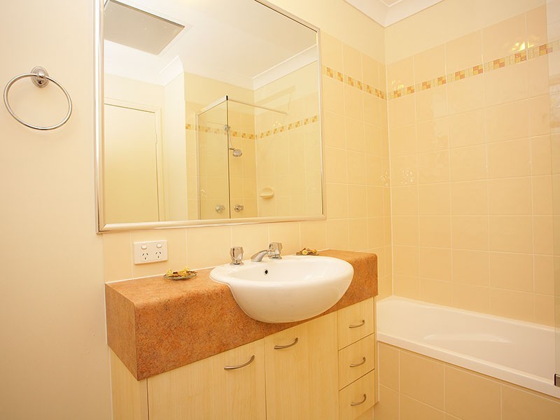 43/99 Beattie Road, Coomera QLD 4209