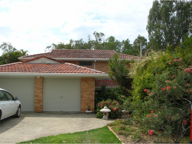 8 The Promontory, Helensvale QLD 4212