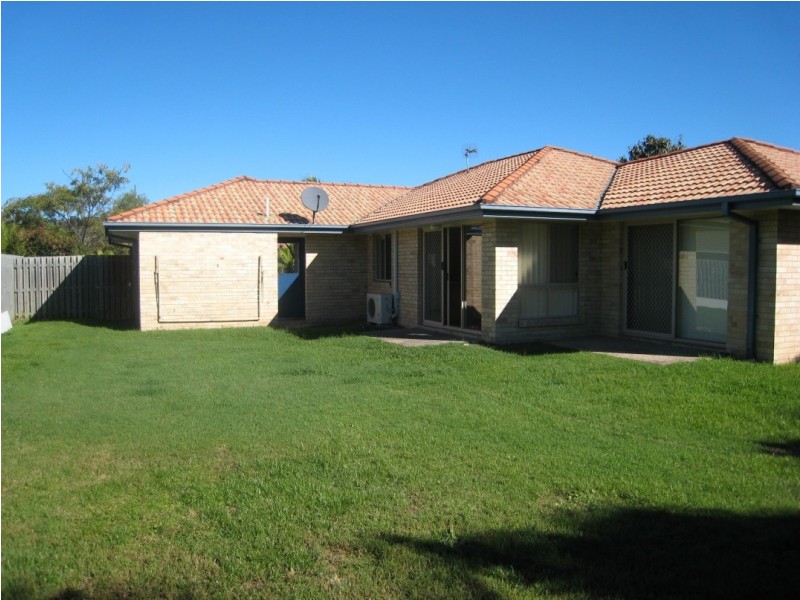12 Barrs Ave, Oxenford QLD 4210