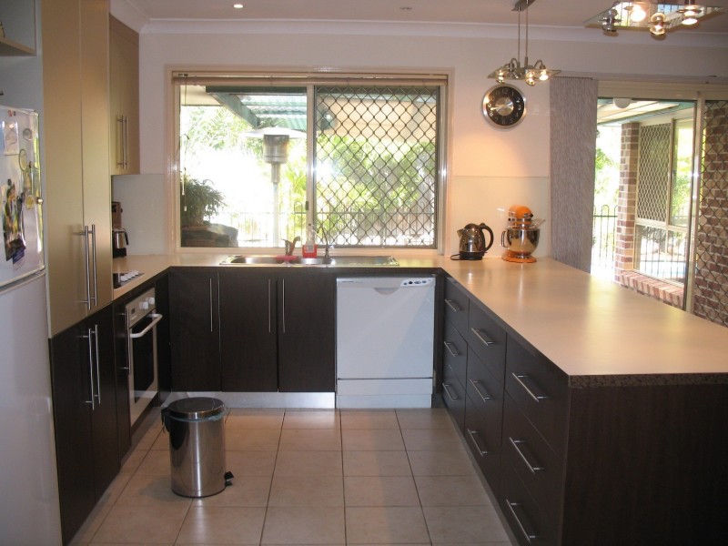 35 Oak Street, Shailer Park QLD 4128