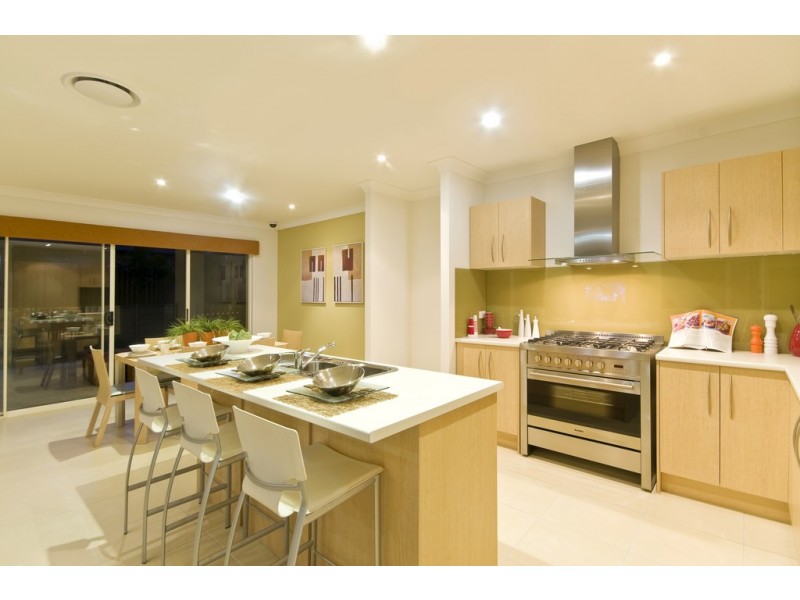 12 Rainlily Cres, Upper Coomera QLD 4209