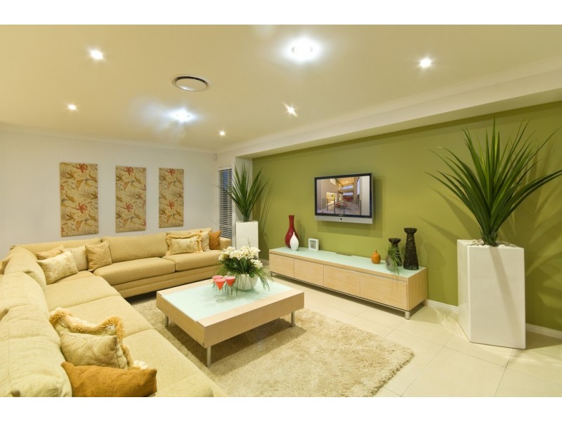12 Rainlily Cres, Upper Coomera QLD 4209