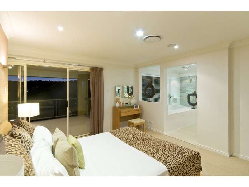 12 Rainlily Cres, Upper Coomera QLD 4209