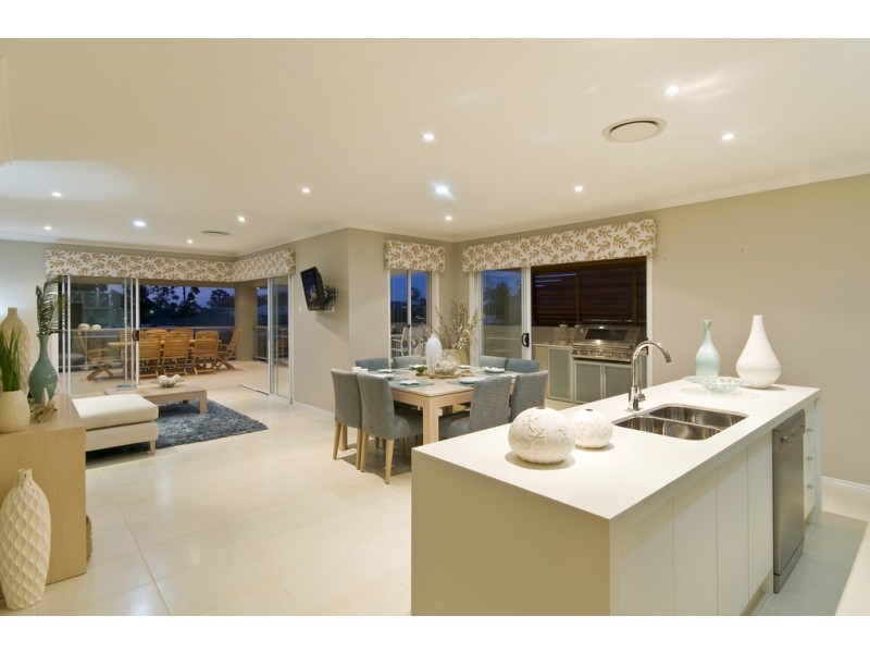 13 Stoney Creek Crt, Ormeau QLD 4208