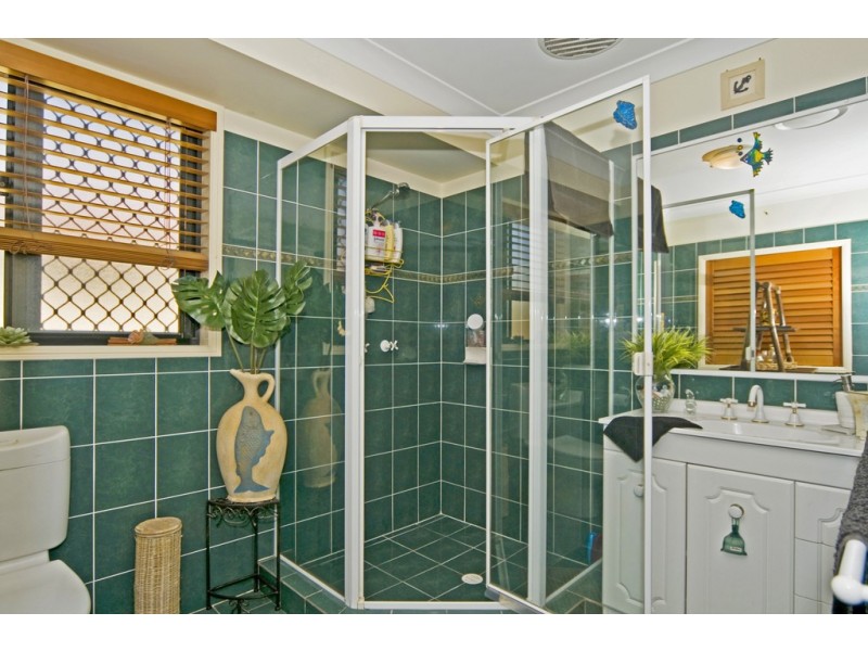 6 Orpington Ct, Arundel QLD 4214