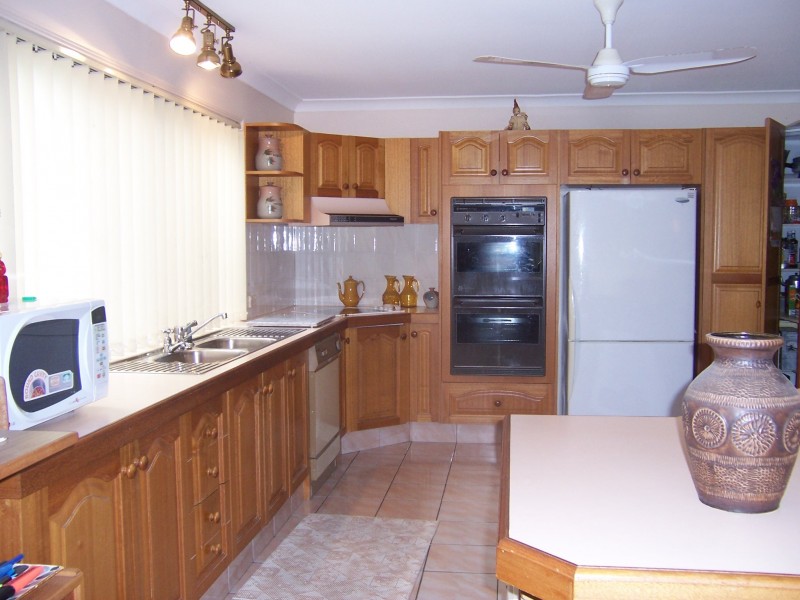 13 Brentwood Terrace, Oxenford QLD 4210