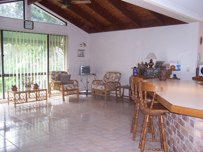 13 Brentwood Terrace, Oxenford QLD 4210