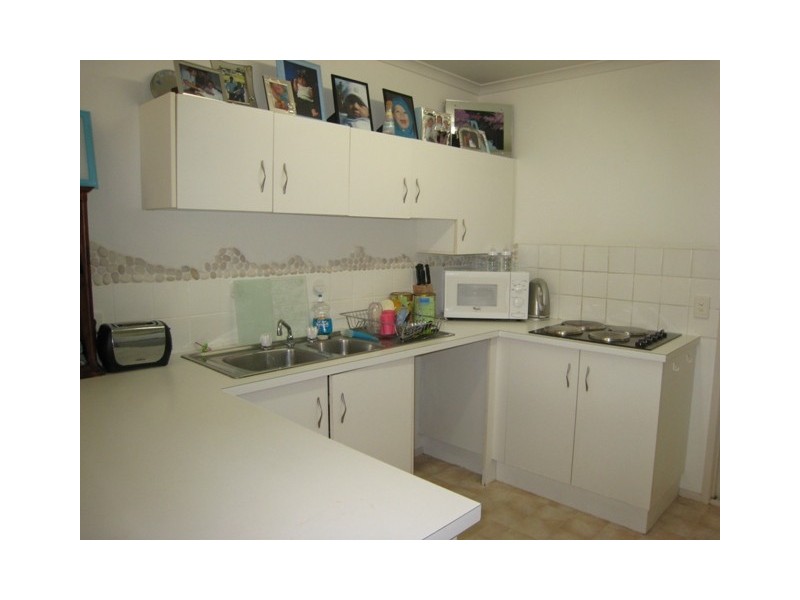 2/15 Hollywood Place, Oxenford QLD 4210