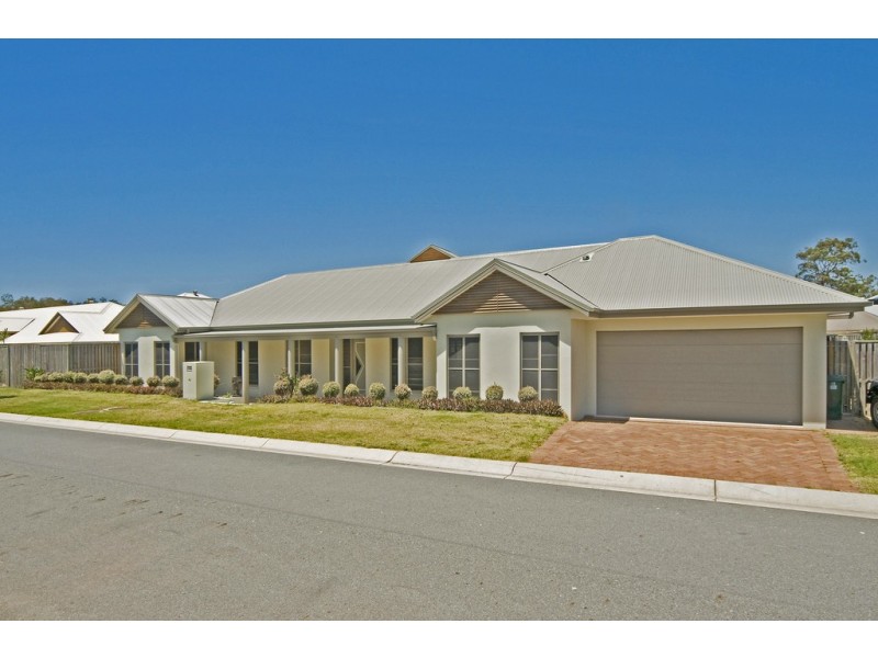 13 Pathfinder Road, Coomera QLD 4209