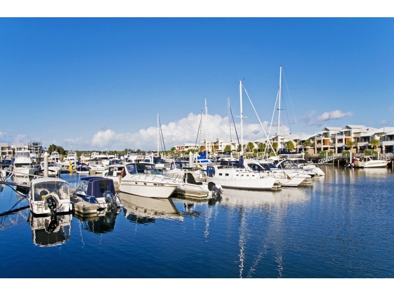 13 Pathfinder Road, Coomera QLD 4209