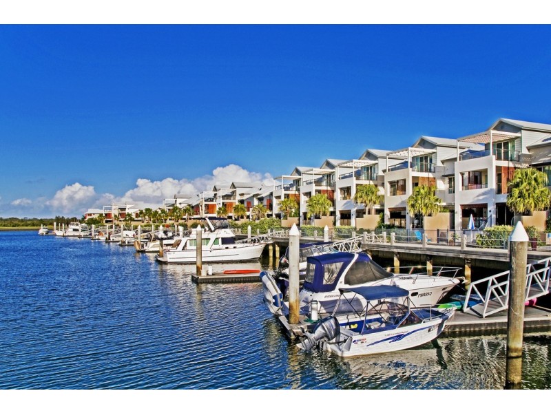 13 Pathfinder Road, Coomera QLD 4209