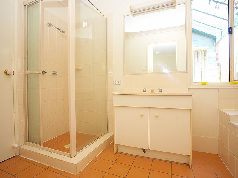 21 Renoir Drive, Coombabah QLD 4216