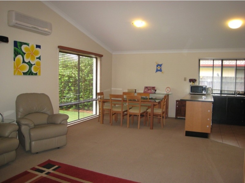 64 Serafina Drive, Helensvale QLD 4212