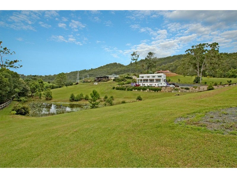 Wongawallan QLD 4210