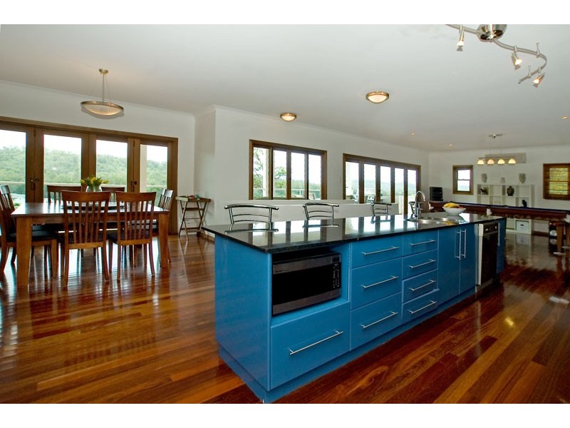 Wongawallan QLD 4210