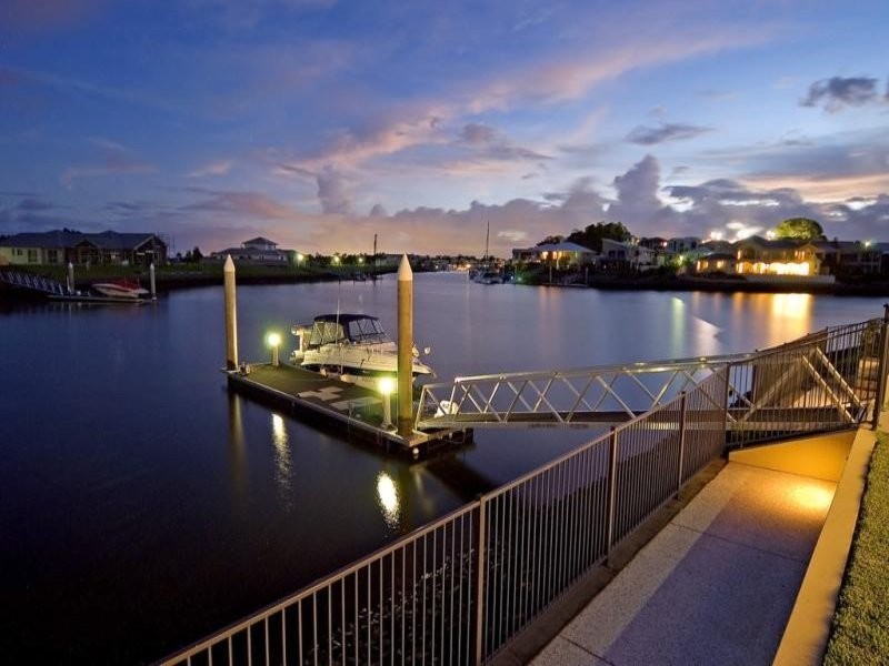 Coomera Waters QLD 4209