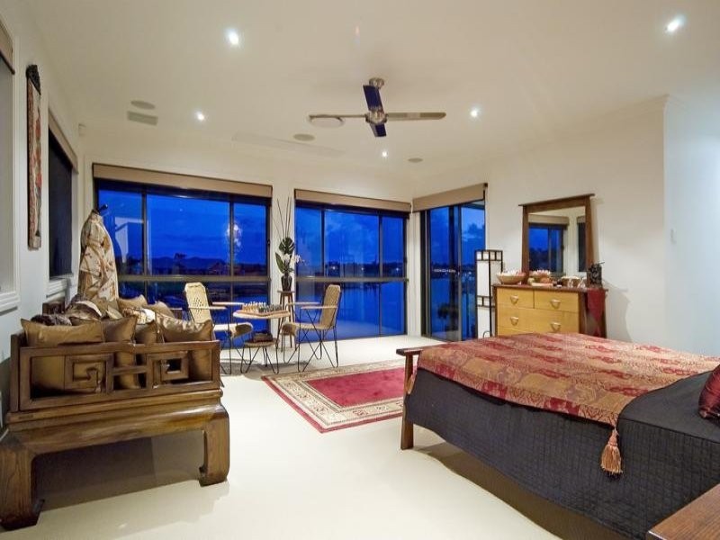 Coomera Waters QLD 4209