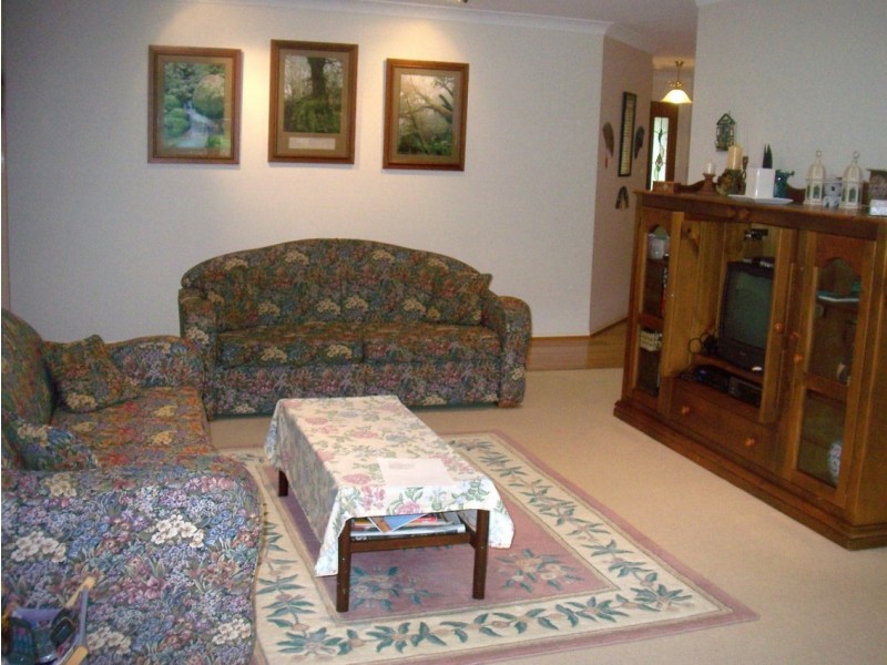 Maudsland QLD 4210