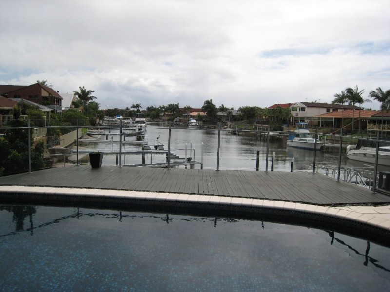 Paradise Point QLD 4216