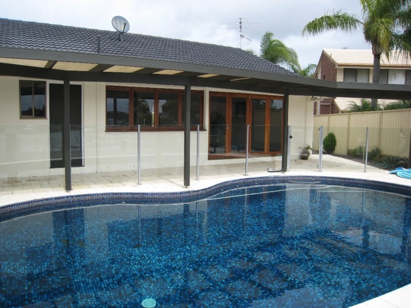 Paradise Point QLD 4216