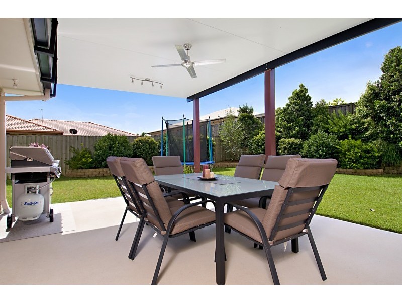 Pacific Pines QLD 4211