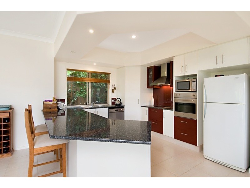 Pacific Pines QLD 4211