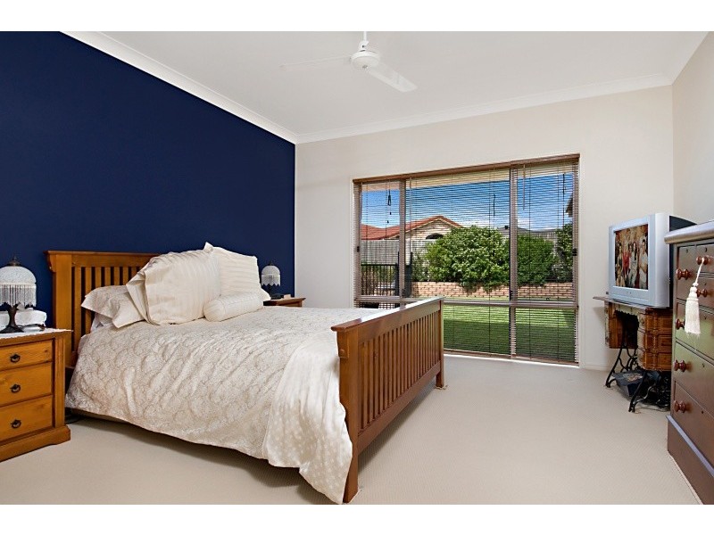 Pacific Pines QLD 4211