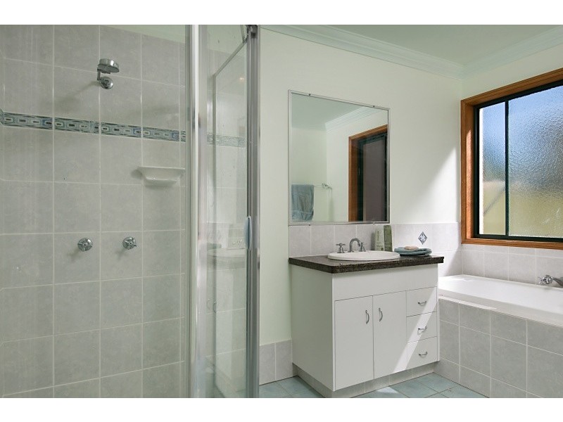 Pacific Pines QLD 4211