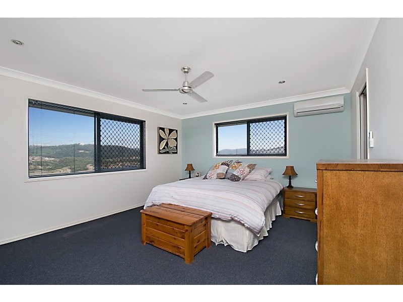 Pacific Pines QLD 4211