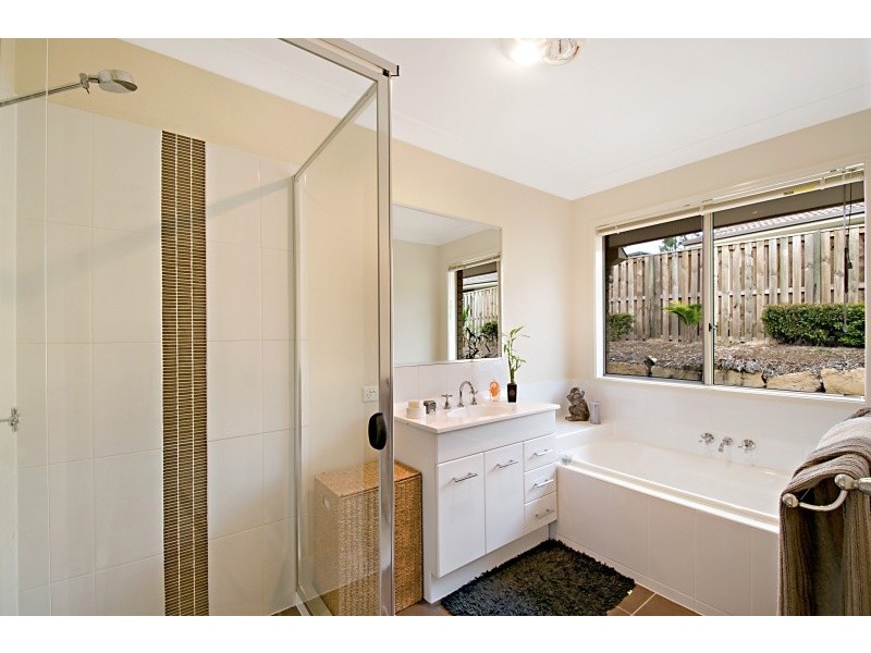 Pacific Pines QLD 4211