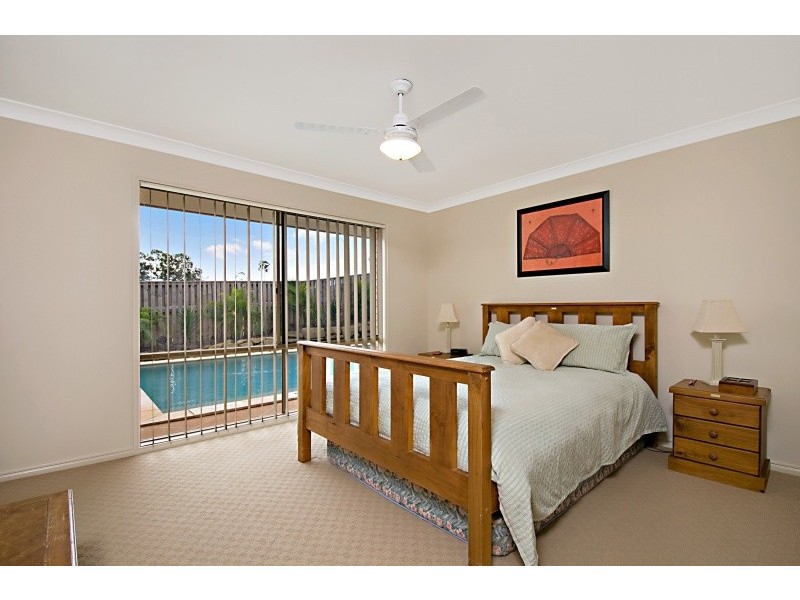 Pacific Pines QLD 4211