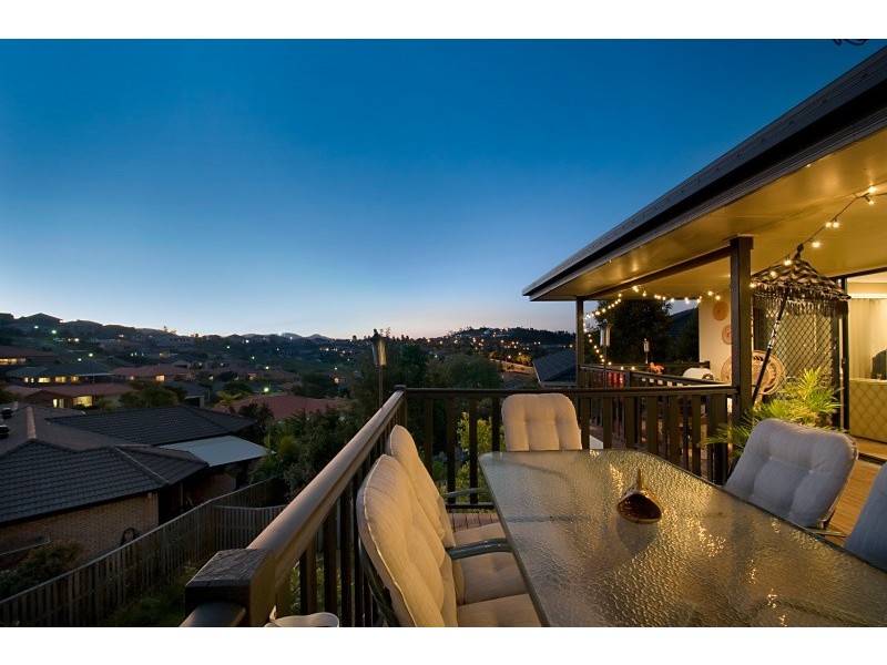 Pacific Pines QLD 4211