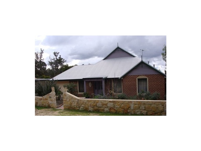 6 Elliott Street, Donnybrook WA 6239