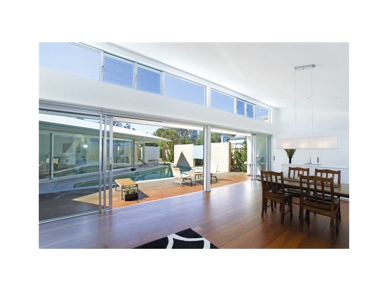 6 View Street, North Avoca NSW 2260