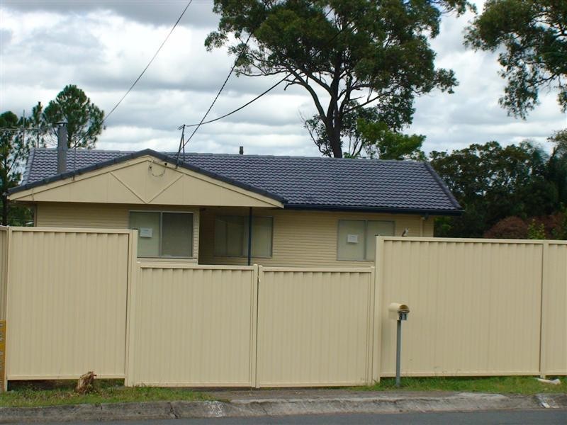 81 Mayes Avenue, Kingston QLD 4114