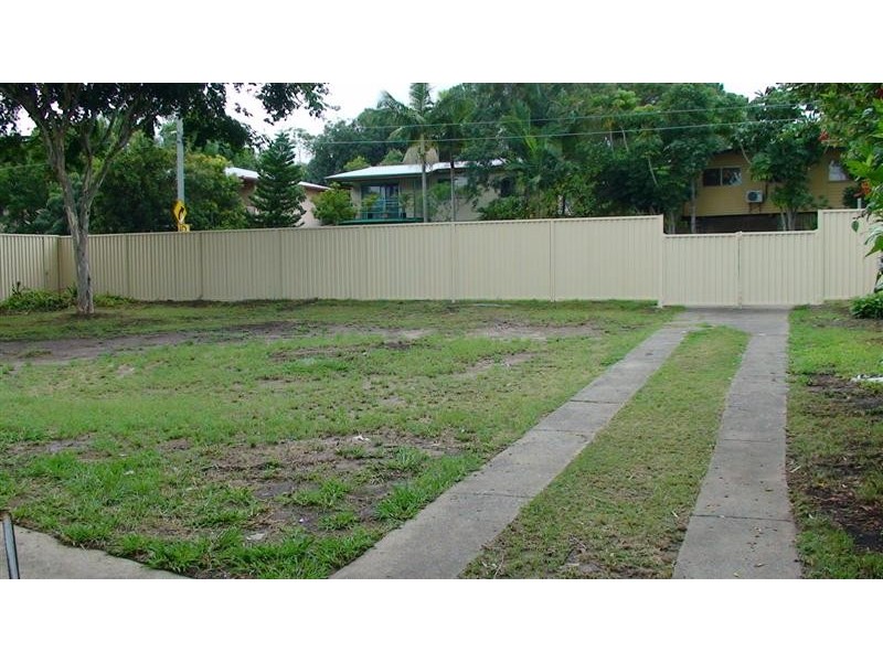 81 Mayes Avenue, Kingston QLD 4114