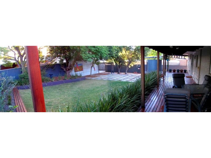 17 Paget Street, Hilton WA 6163