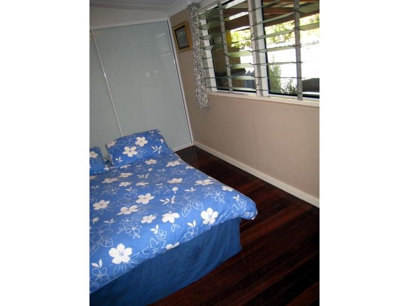 17 Paget Street, Hilton WA 6163