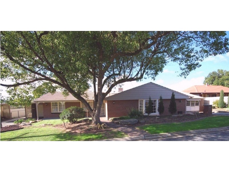 25 Von Nida, Fairview Park SA 5126