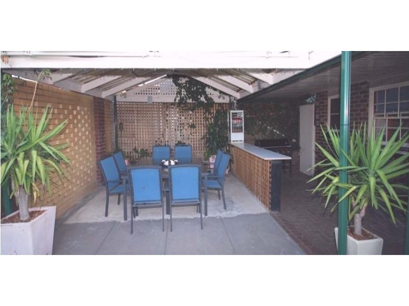 25 Von Nida, Fairview Park SA 5126