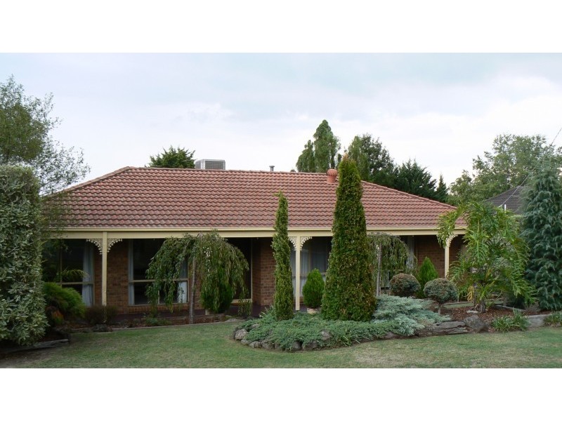 10 Jeanette Street, Woori Yallock VIC 3139