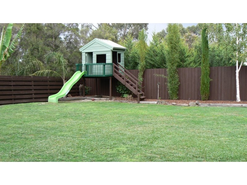 10 Jeanette Street, Woori Yallock VIC 3139