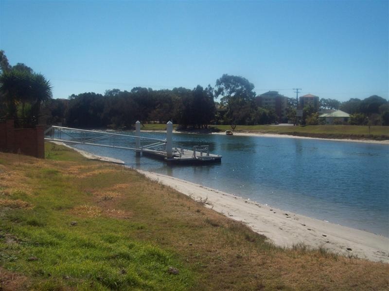 5 Schirmann Drive, Maroochydore QLD 4558