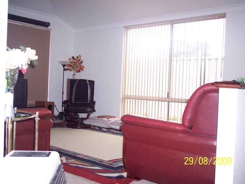 38 Nottingham Gardens, Ballajura WA 6066